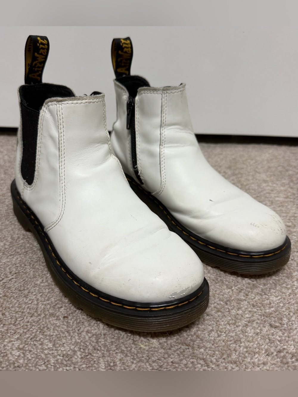 Dr. Martens 2976 Kids Chelsea Boots - Size 3